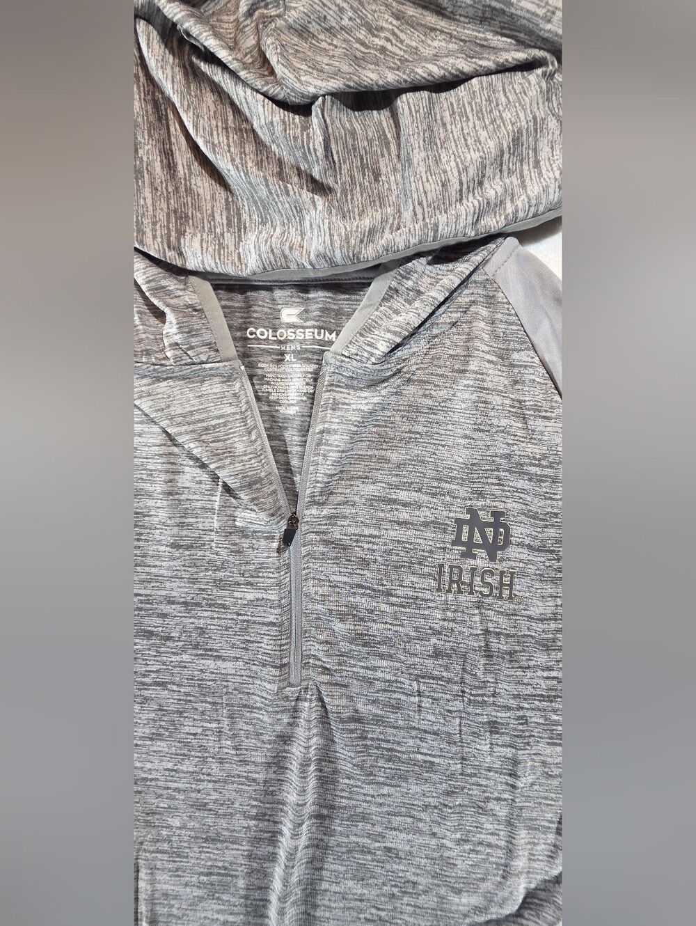 Colosseum Mens Notre Dame Irish Gray Hooded Quarter-Zip Jacket - 0014